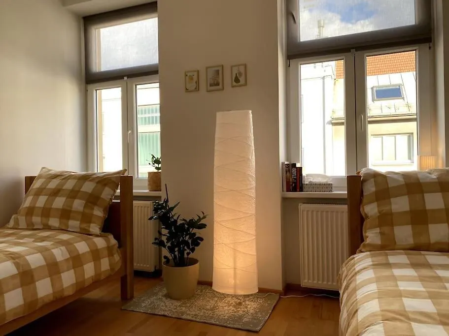 Appartement Wohnung Im 15. Bezirk Wenen