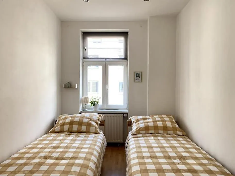 Appartement Wohnung Im 15. Bezirk Wenen