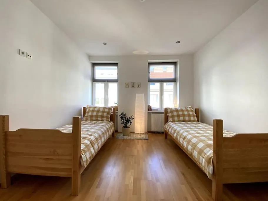 Wohnung Im 15. Bezirk 비엔나 오스트리아