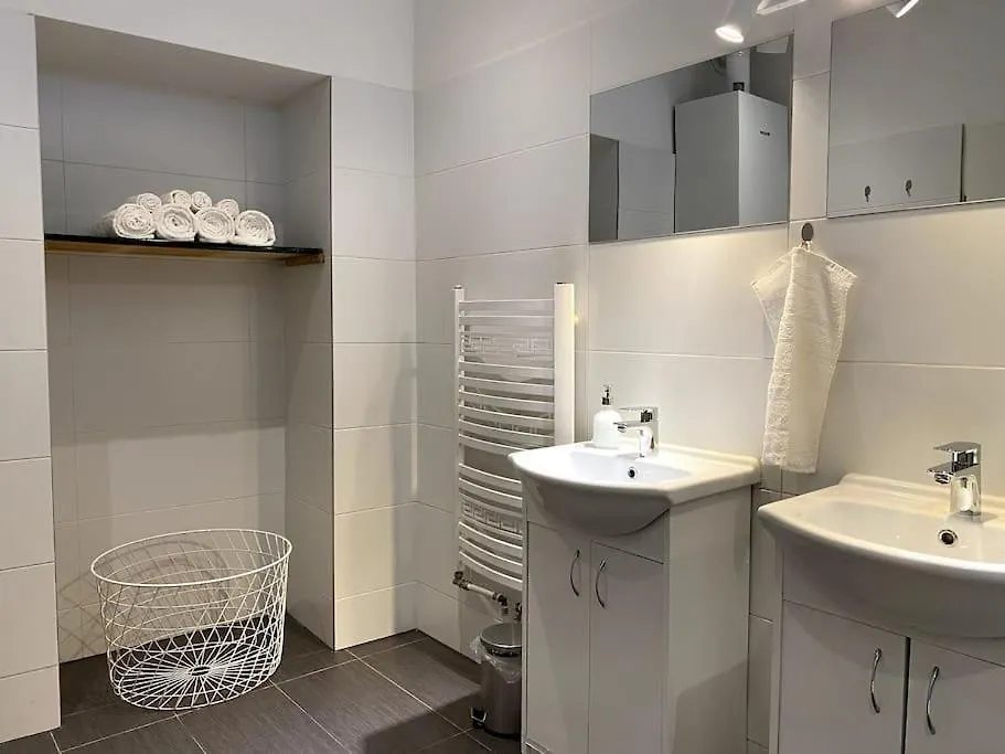 Wohnung Im 15. Bezirk 비엔나